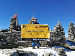 SOLO TREK TO THE BEST HIMALAYAN SNOW TREK! "KEDARKANTHA"