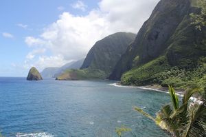 Exploring & Unwinding In Molokai, Hawaii