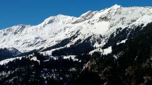 Klein Titlis 1/5 by Tripoto
