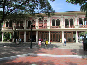 El Parque Historico De Quayaquil 1/1 by Tripoto