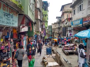 Lal Market Road 1/10 by Tripoto