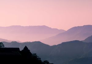 The Wanderlust: Kamrunaag and Naina Devi (Rewalsar)
