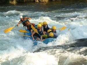 Explore The Best 5 Water Sports Destinations In India