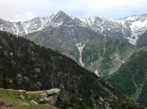 Caressing The Curves Of The Triund Valley