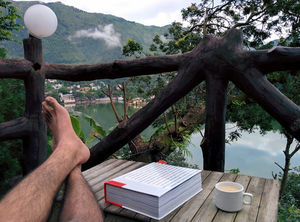 Being lone and lost in Nainital – Lake city