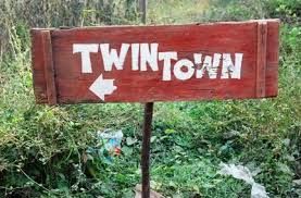 Mysterious Village Twin Town - Only twins are born here