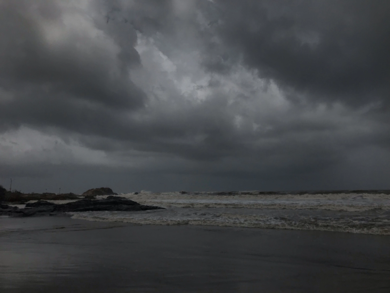 Photo of Vagator Beach Rd By Sneha Singh