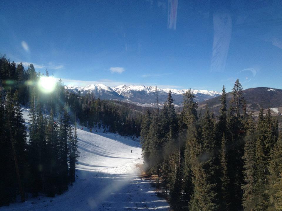 Photo of Carving up the Snowy Slopes of Colorado! By Whiktor Cceelo