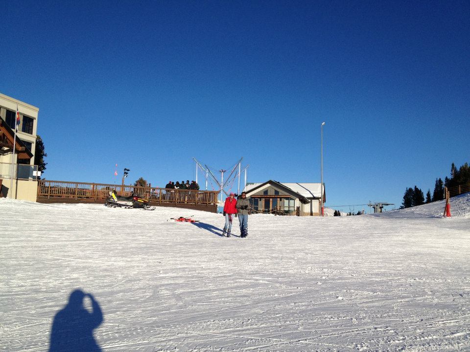 Photo of Carving up the Snowy Slopes of Colorado! By Whiktor Cceelo