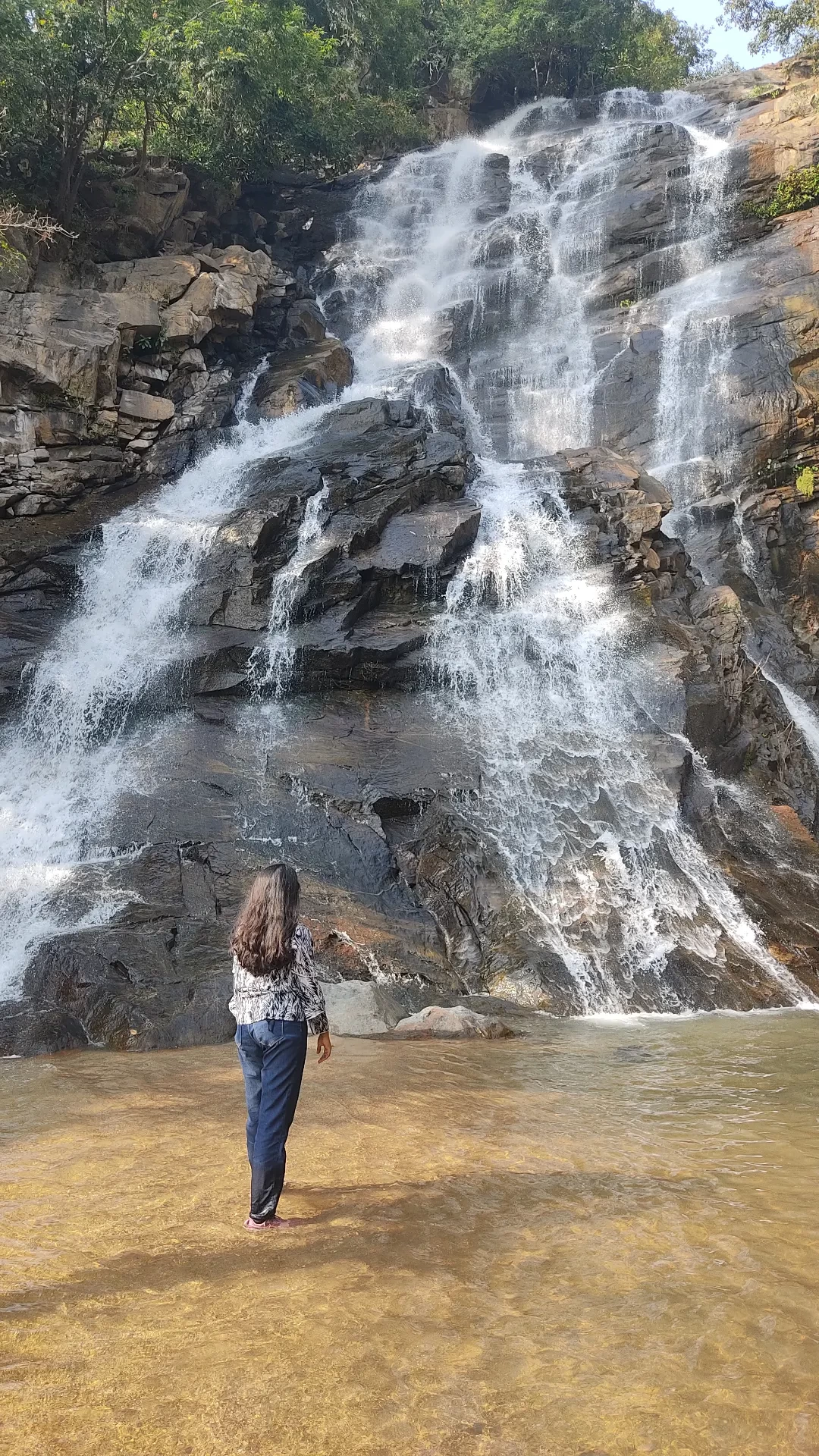 Photo of Chirchiri Waterfall By Monalika rajlaxmi pradhan