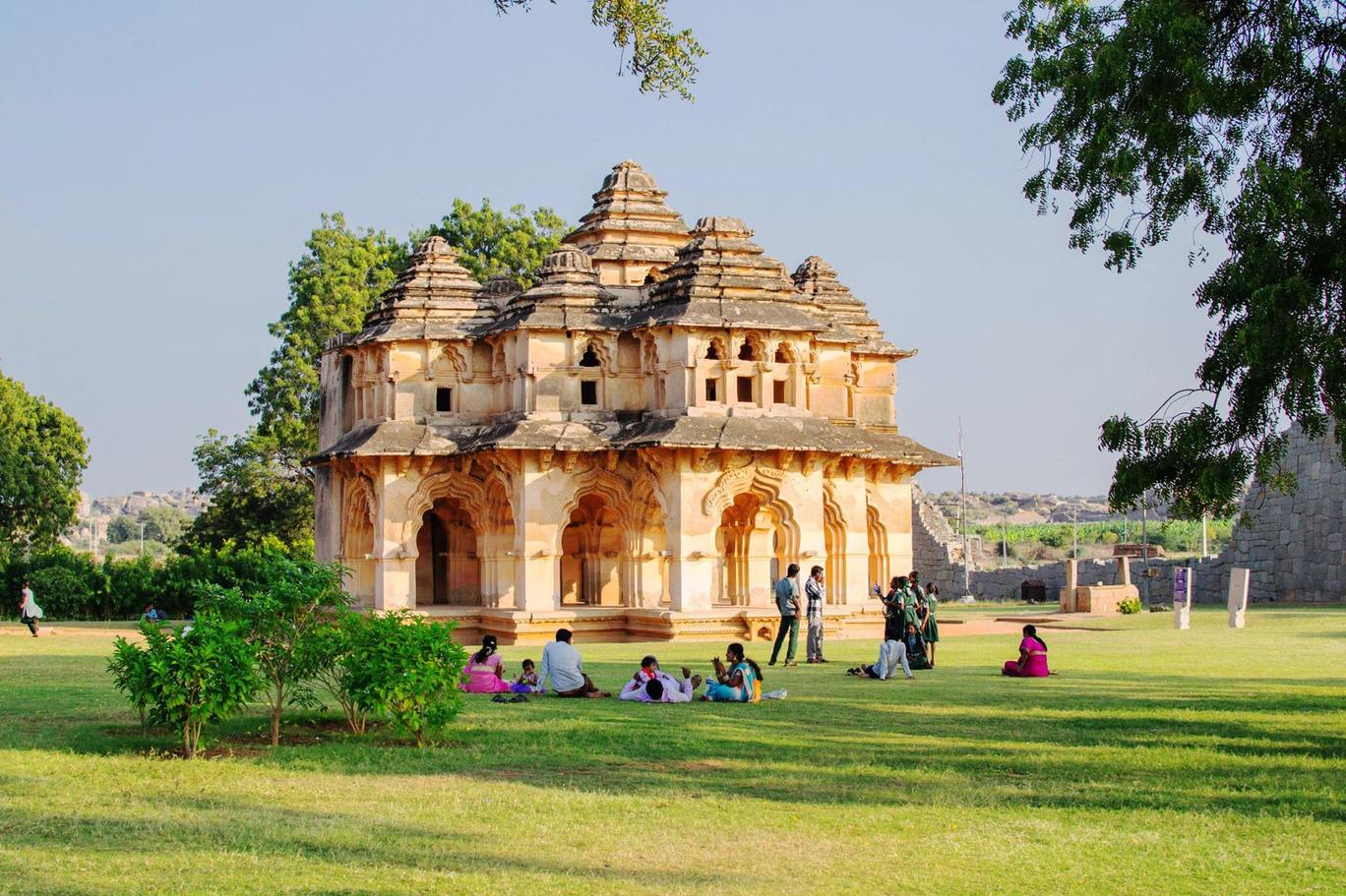Photo of Hampi - The Remains of The Vijayanagar Empire (Photo Story) By Diptarka Gupta