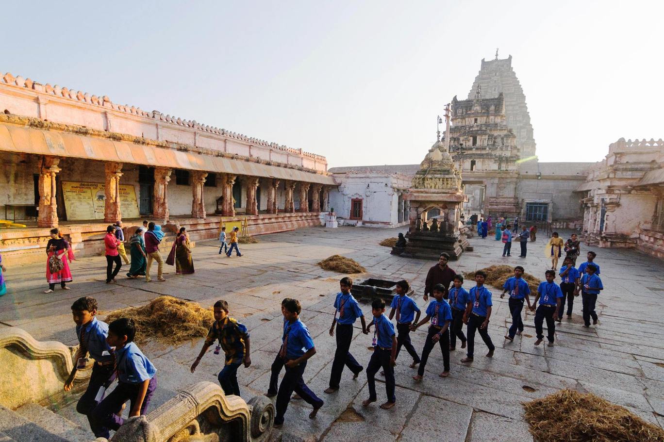 Photo of Hampi - The Remains of The Vijayanagar Empire (Photo Story) By Diptarka Gupta