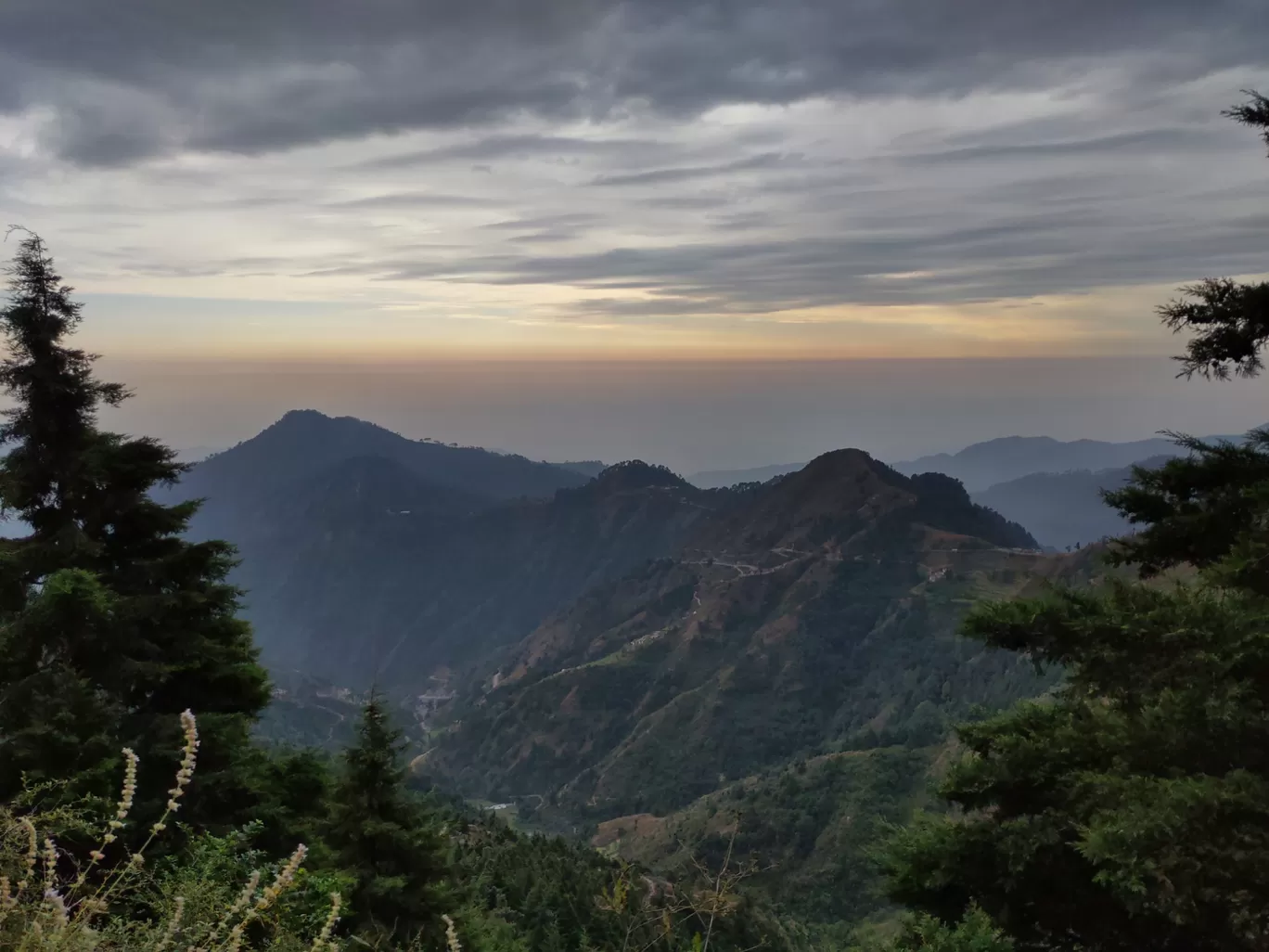 Photo of Dhanaulti By Vedant Krishna