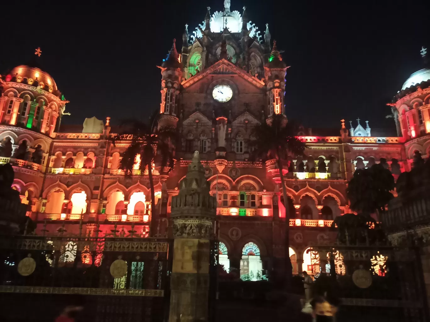 Photo of Chhatrapati Shivaji Maharaj Terminus By Nurhulhaq