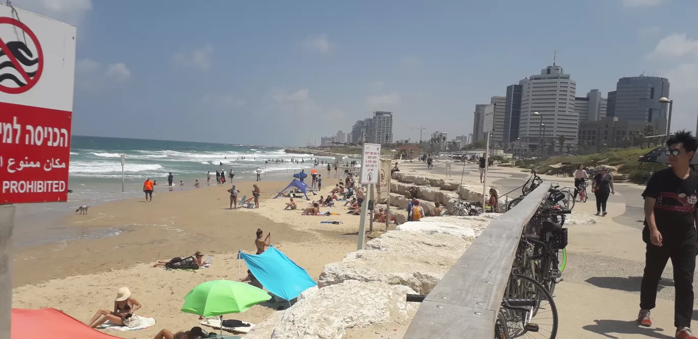 Photo of Tel Aviv-Yafo By Aniruddh Mali
