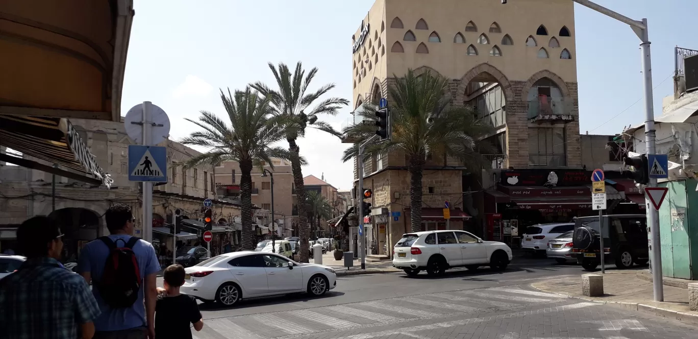 Photo of Tel Aviv-Yafo By Aniruddh Mali