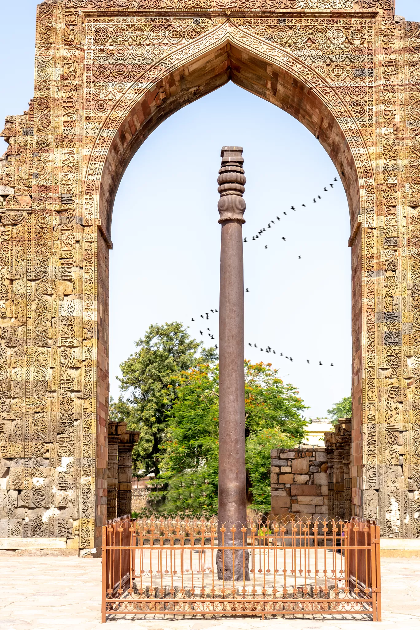 Photo of Qutub Minar By Sahib Singh Sadana
