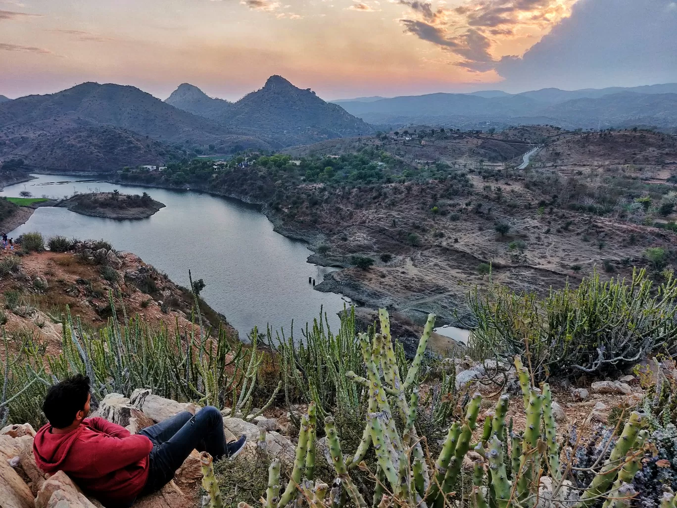 Photo of Bahubali Hills Udaipur By Vaibhav Jagtap