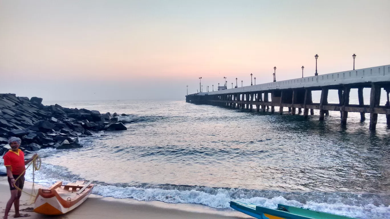 Photo of Pondicherry Beach By vijay ratnam