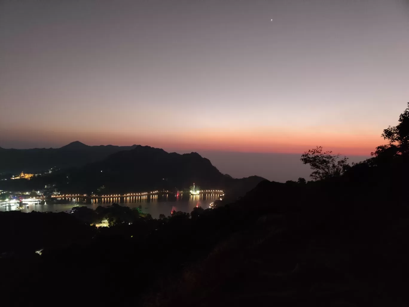 Photo of Mount Abu By Achal Bariya