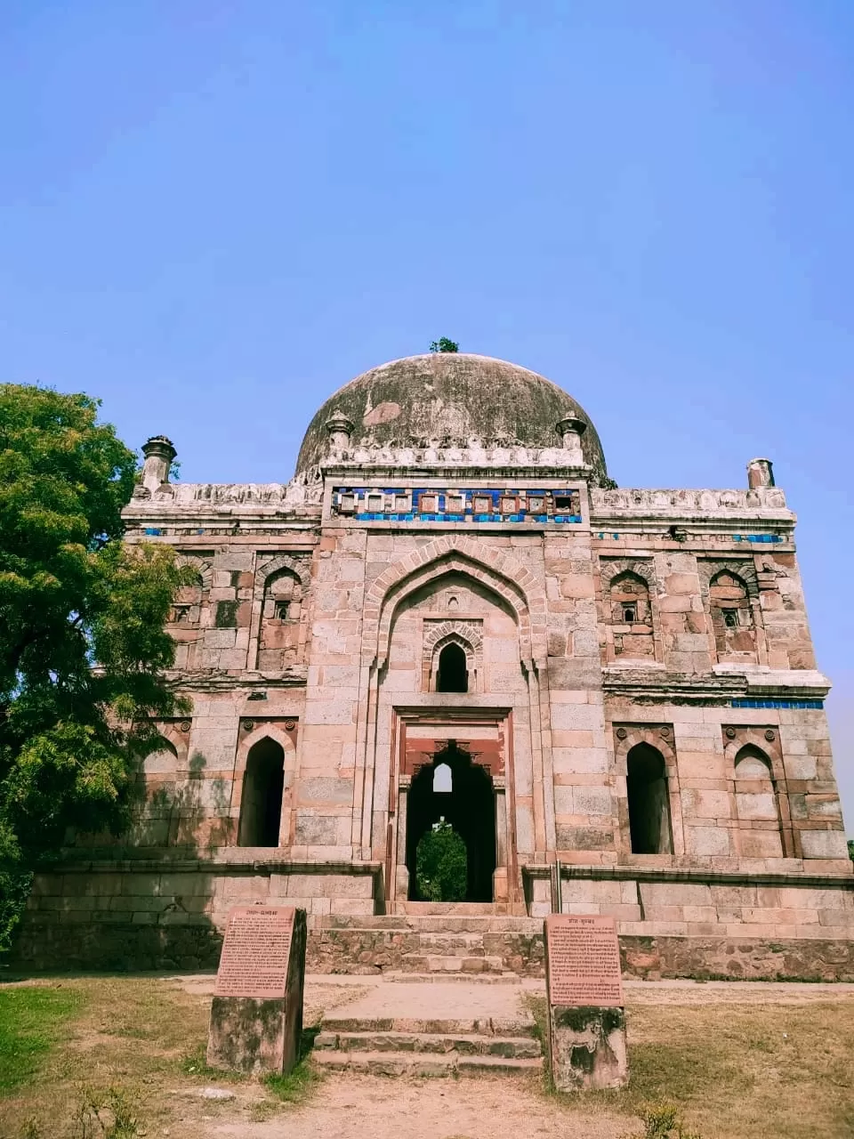 Photo of Lodhi Garden By Traveltikrum