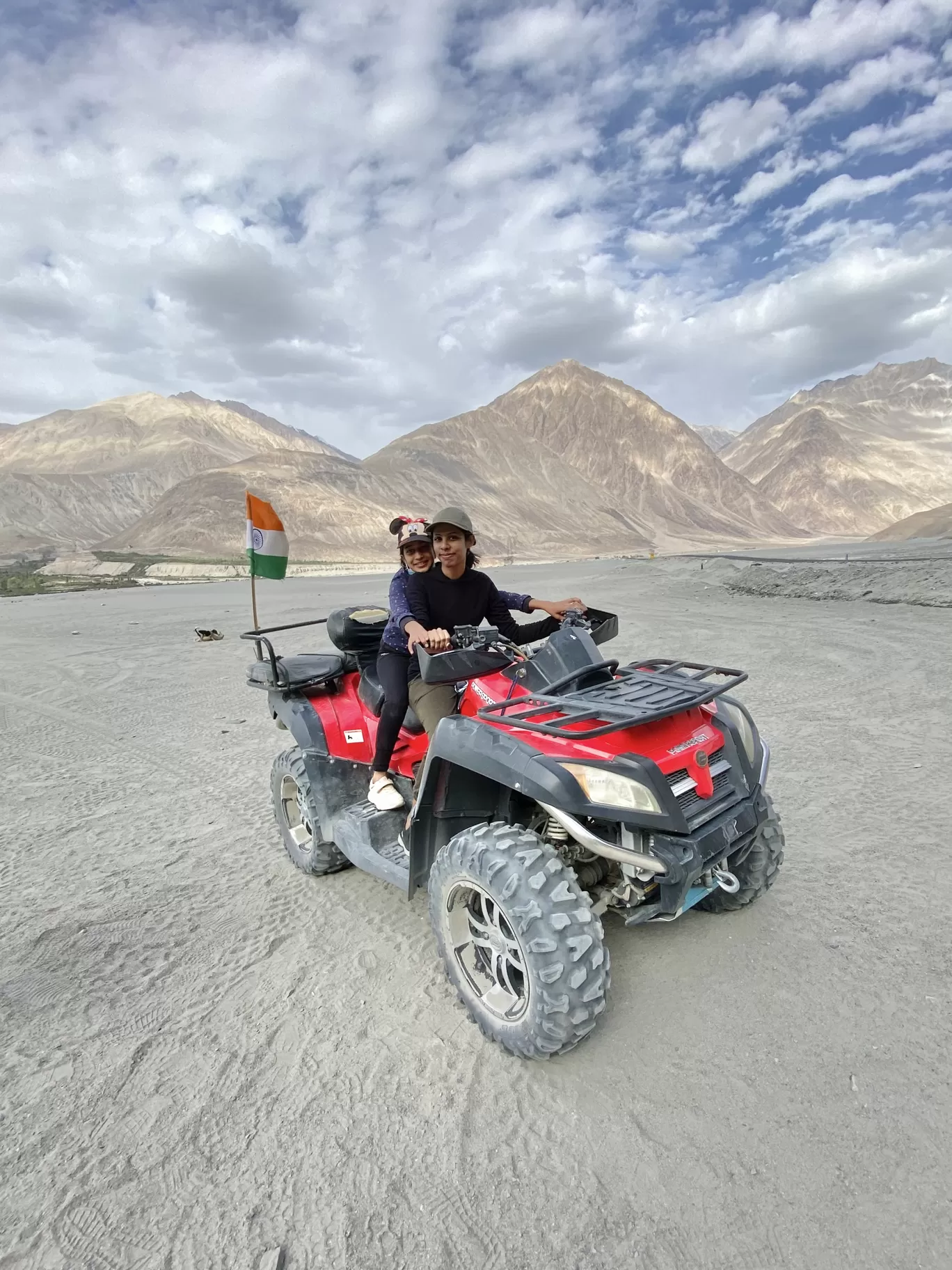 Photo of Ladakh By Aiswarya Shaji Dev