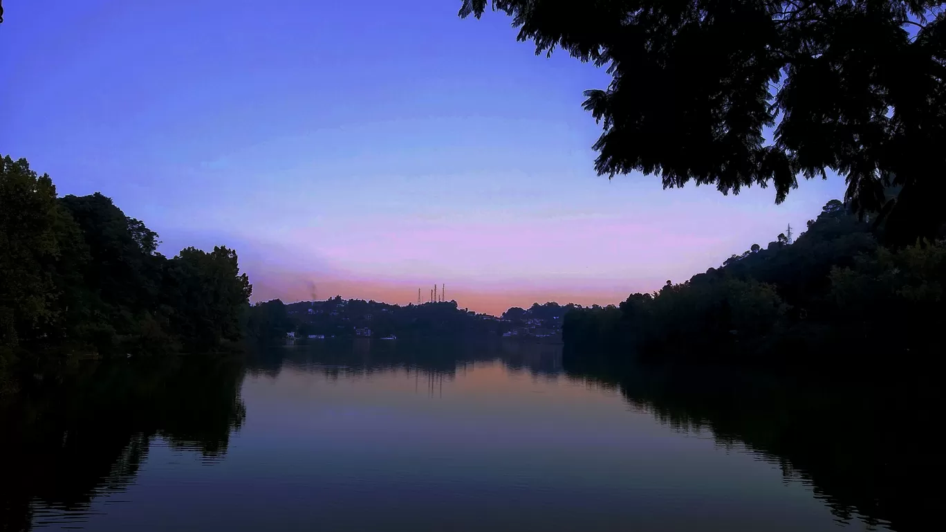 Photo of Bhimtal Lake By Daksh Kumar