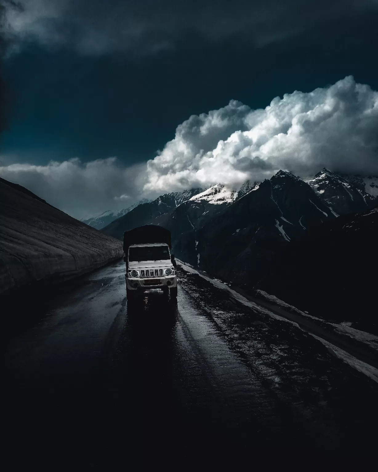 Photo of Rohtang Pass By Nikhlesh tyagi