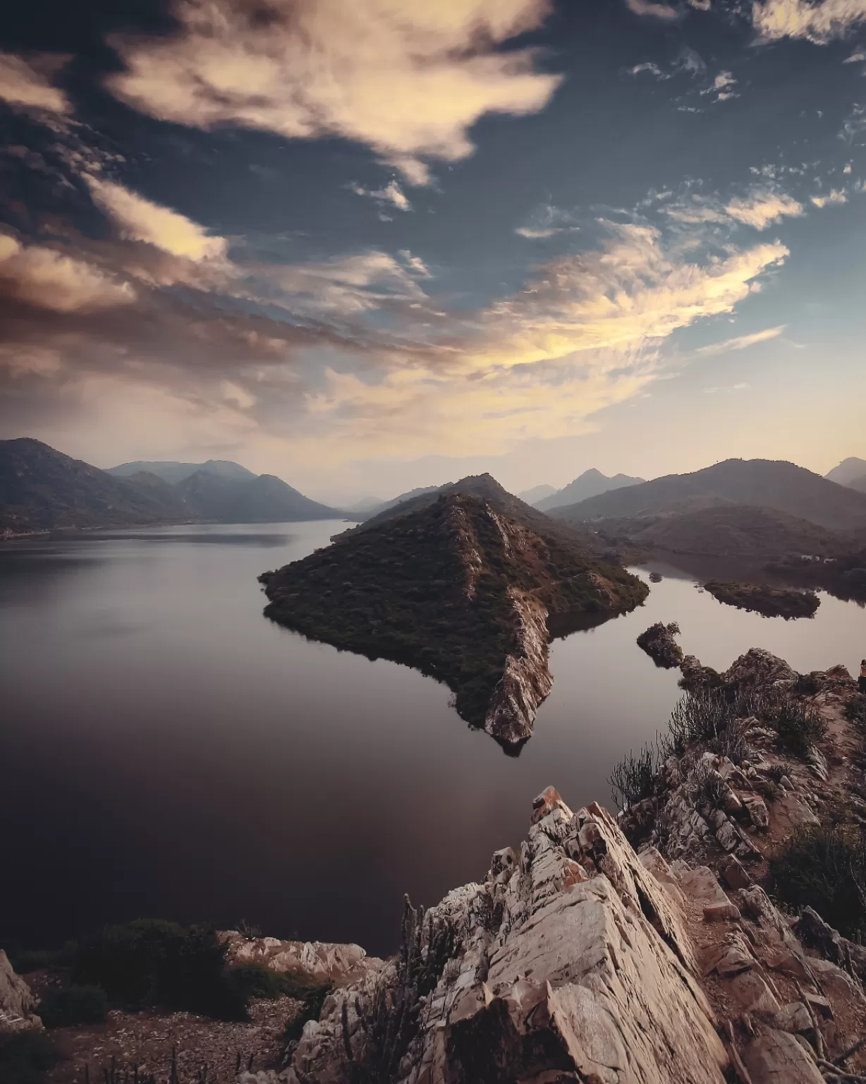 Photo of Bahubali Hills Udaipur By Nikhlesh tyagi