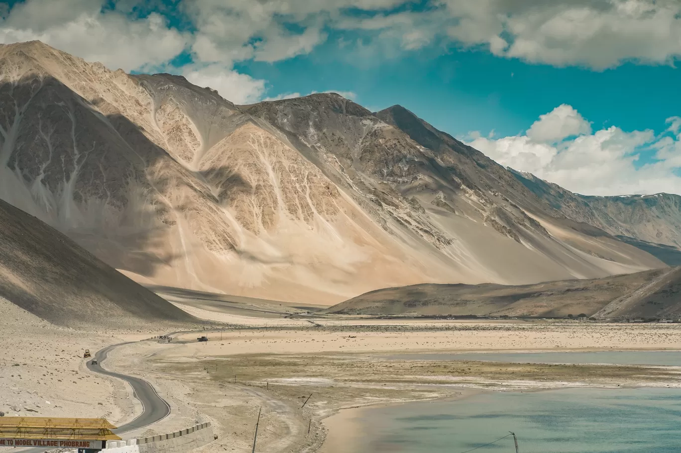 Photo of Ladakh By Nikhlesh tyagi