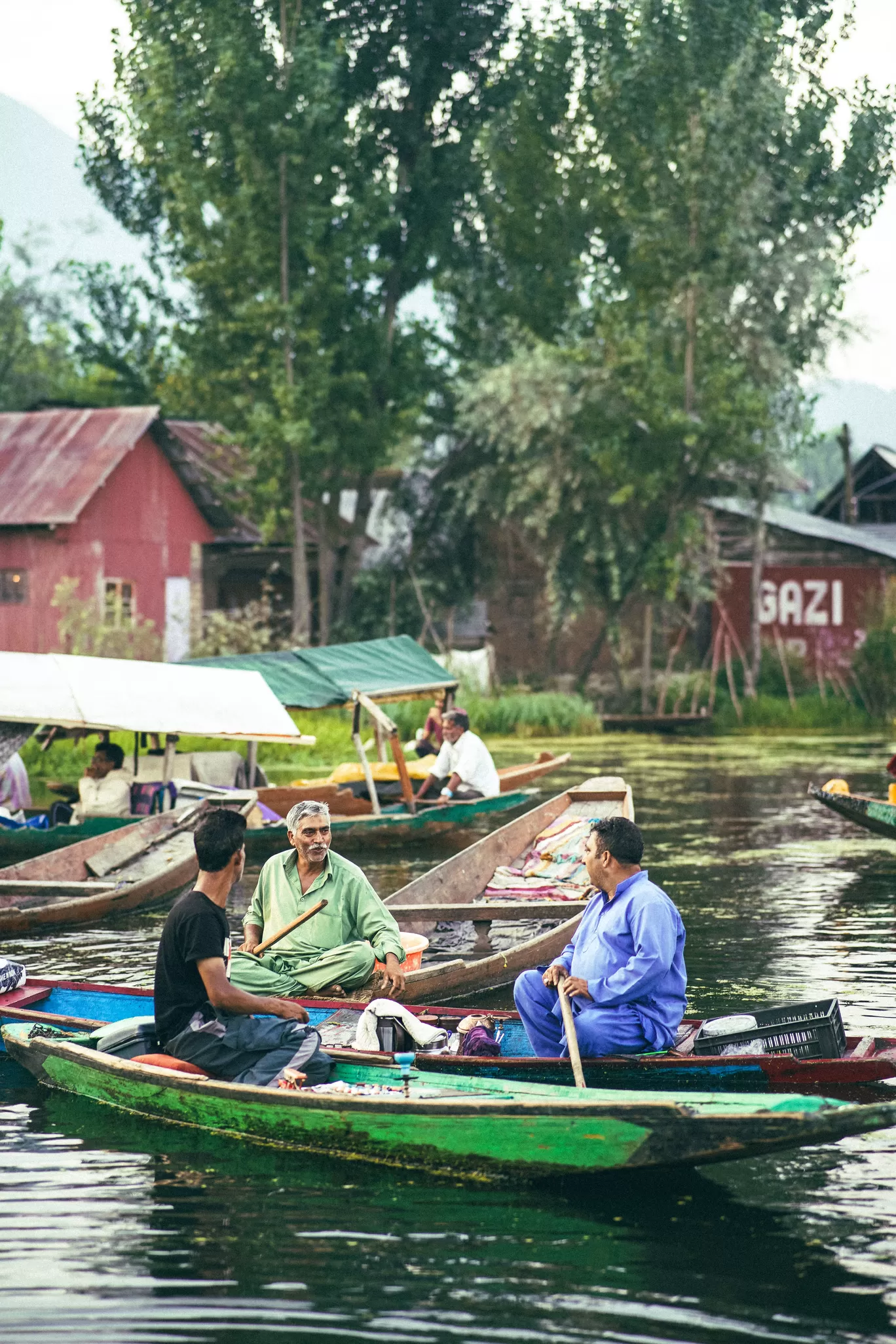 Photo of Dal Lake By Nikhlesh tyagi