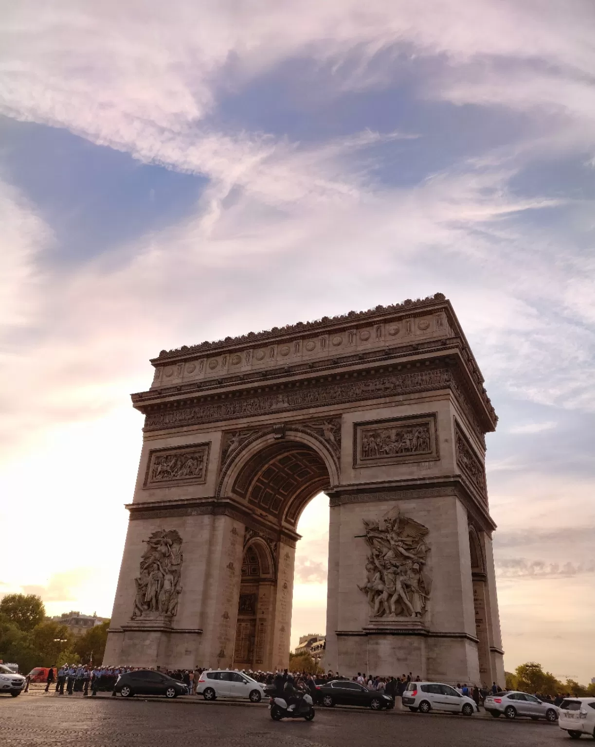 Photo of Paris By Sourabh Manna