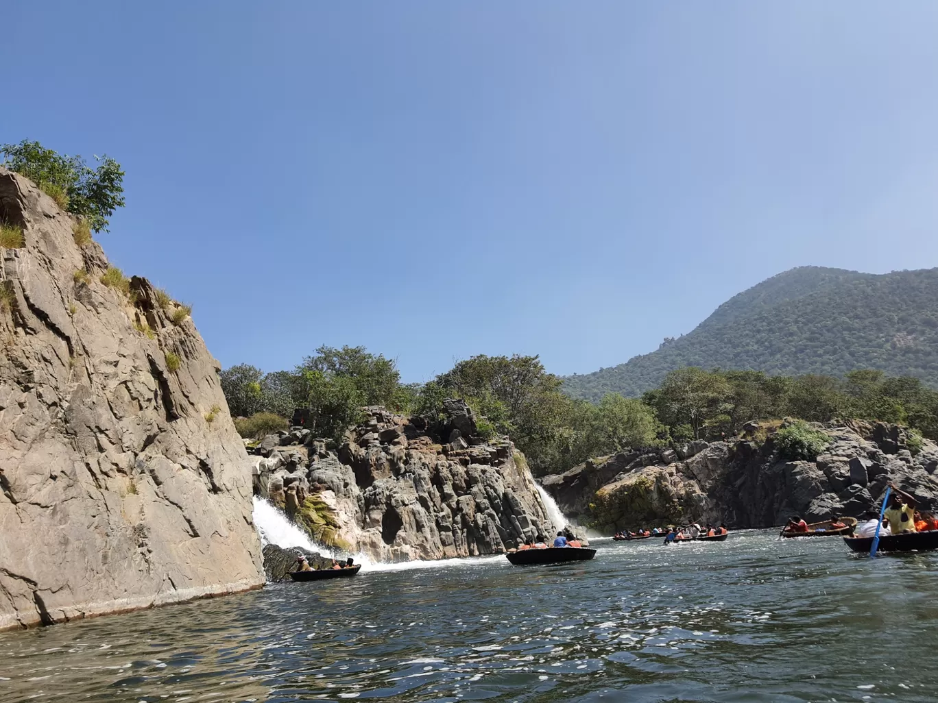 Photo of Hogenakkal By Niveditha Sharma