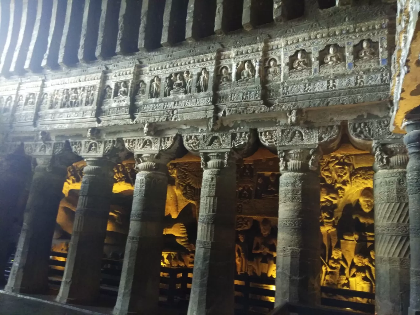 Photo of Ajanta caves By Vaibhav Kapre