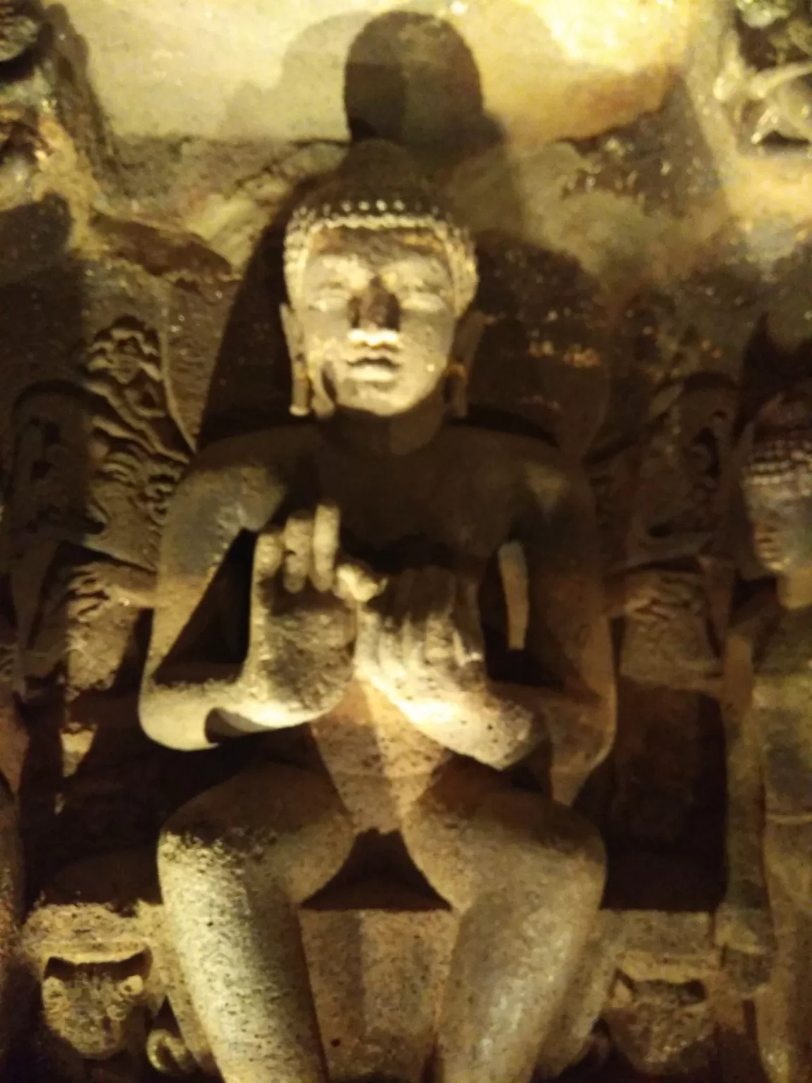 Photo of Ajanta caves By Vaibhav Kapre