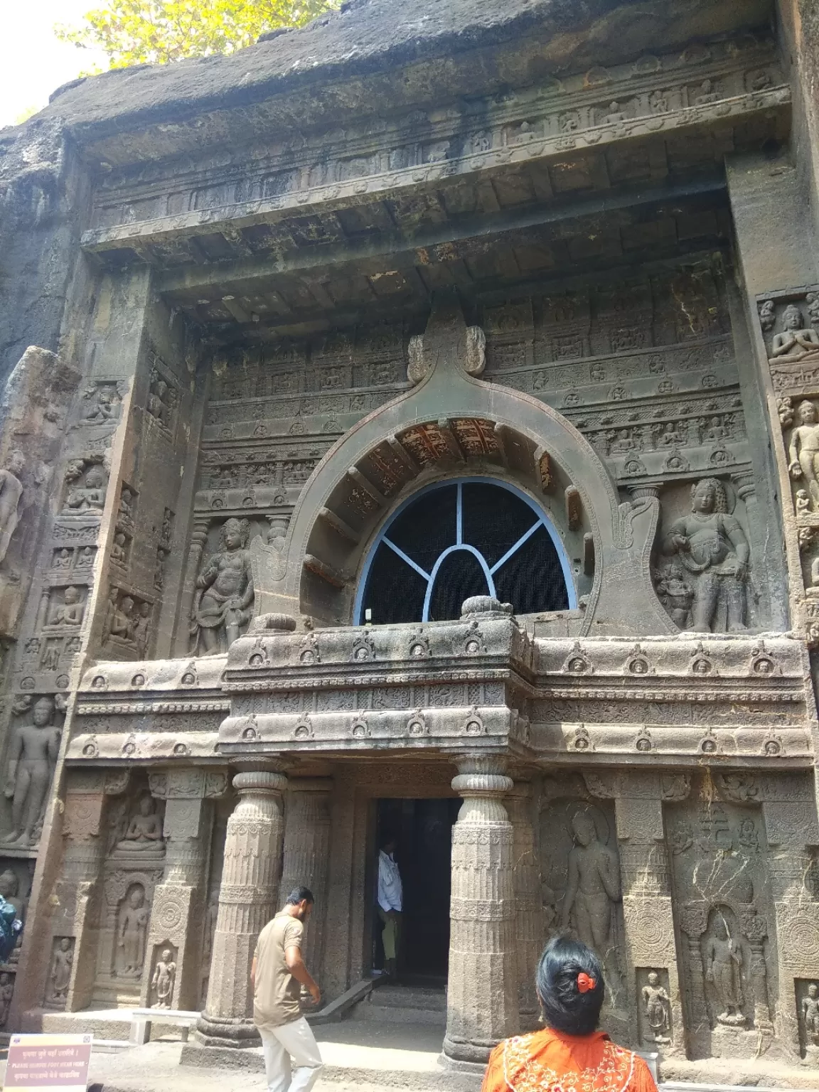 Photo of Ajanta caves By Vaibhav Kapre