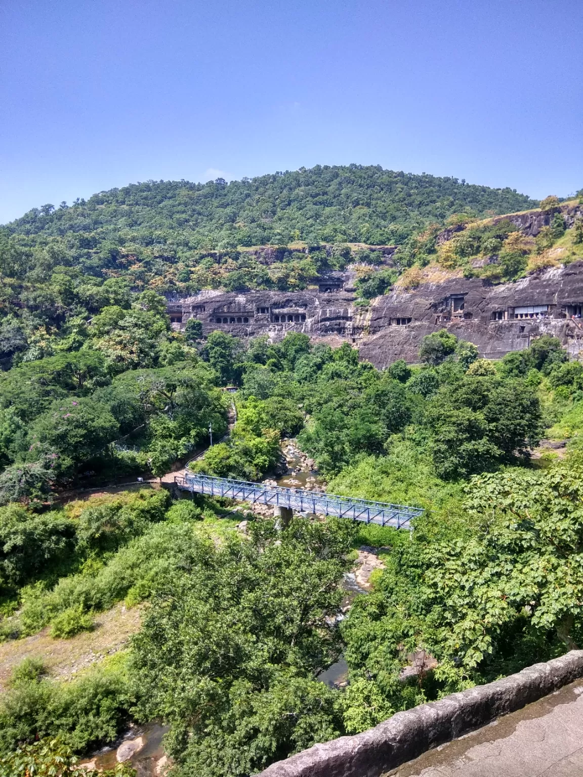 Photo of Ajanta caves By Vaibhav Kapre