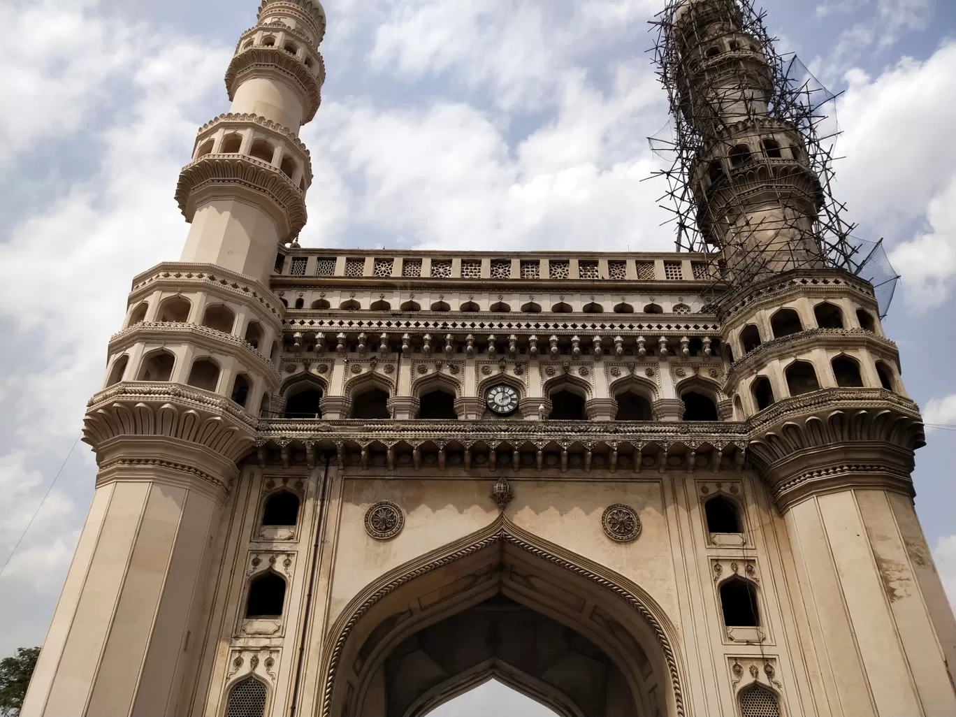 Photo of Charminar By Kiran Shriyan