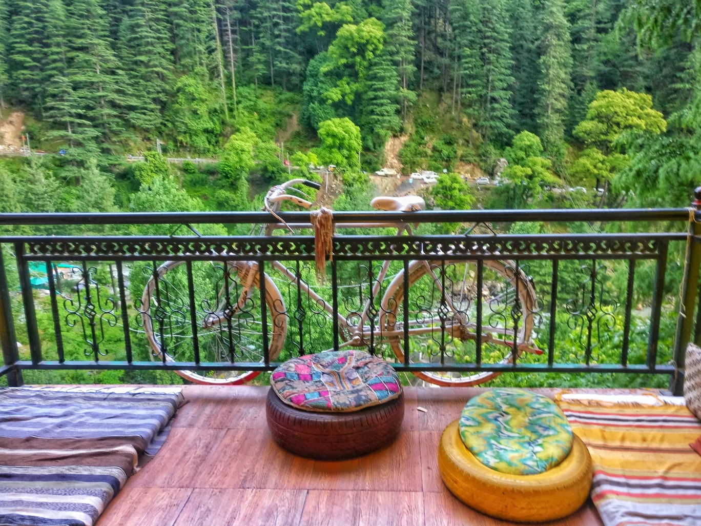 Photo of Nomads Hostel By Akanksha Chouhan