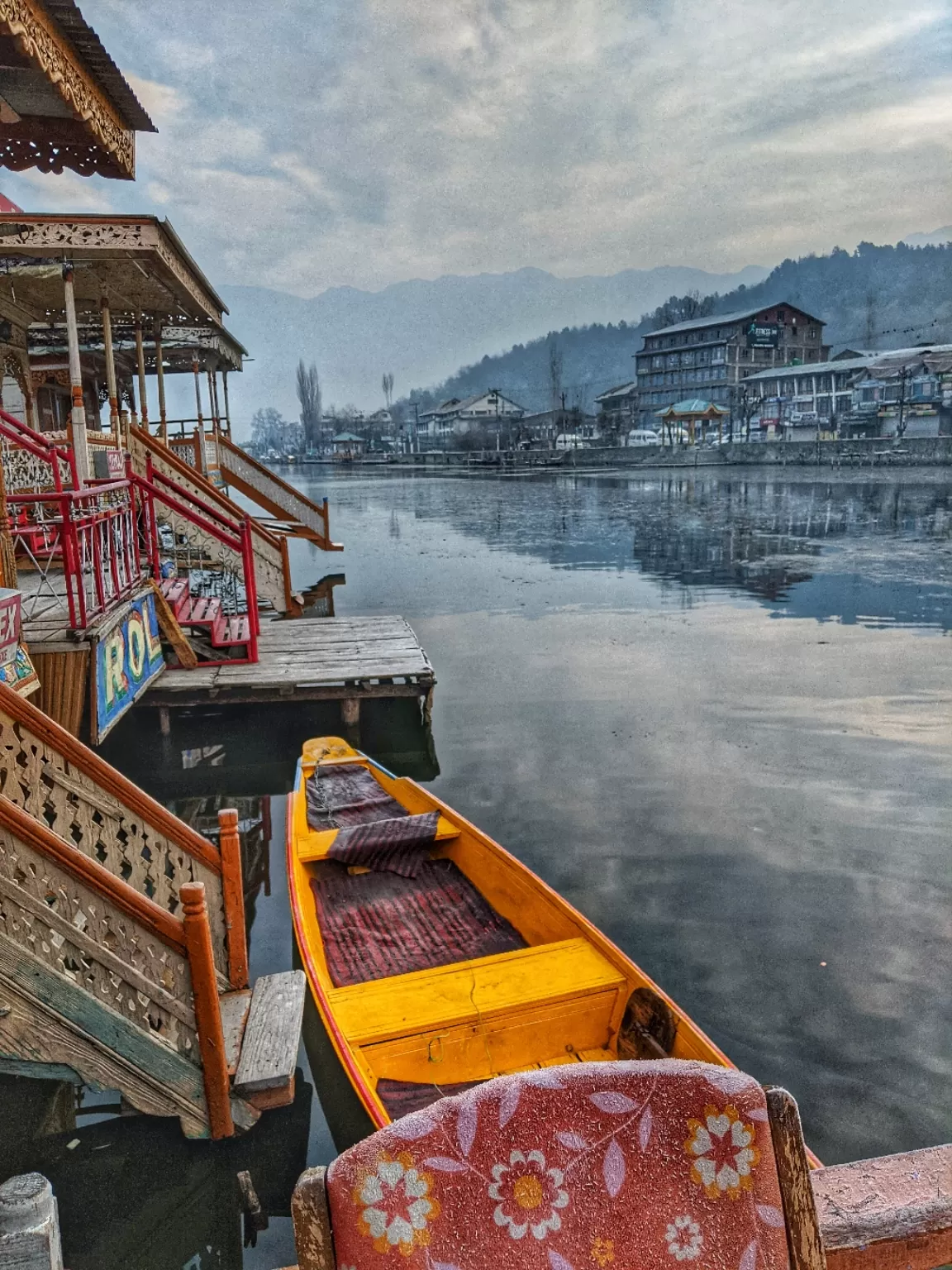 Photo of Dal Lake By Pradeep Ghora