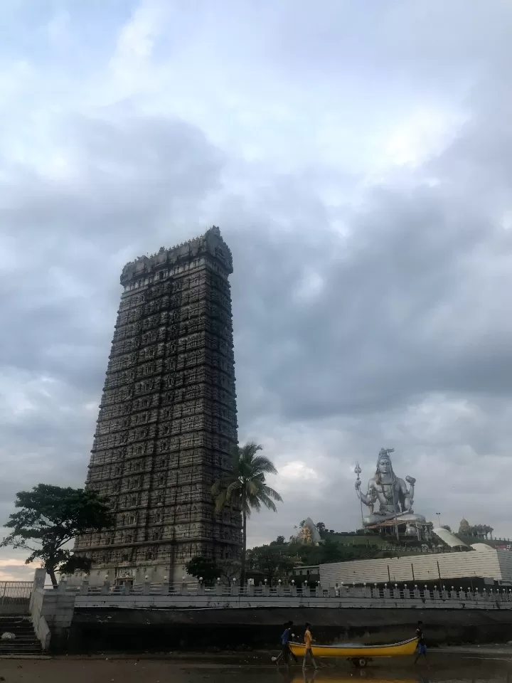 Photo of Murudeshwar Temple By yarlagadda saisudharsan 