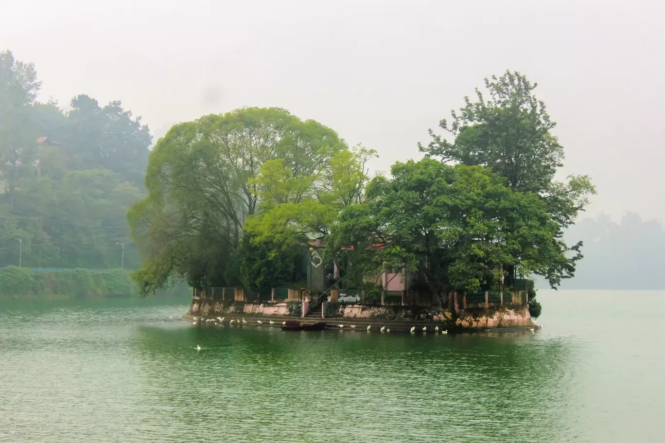 Photo of Nainital By Abhinaw Chauhan