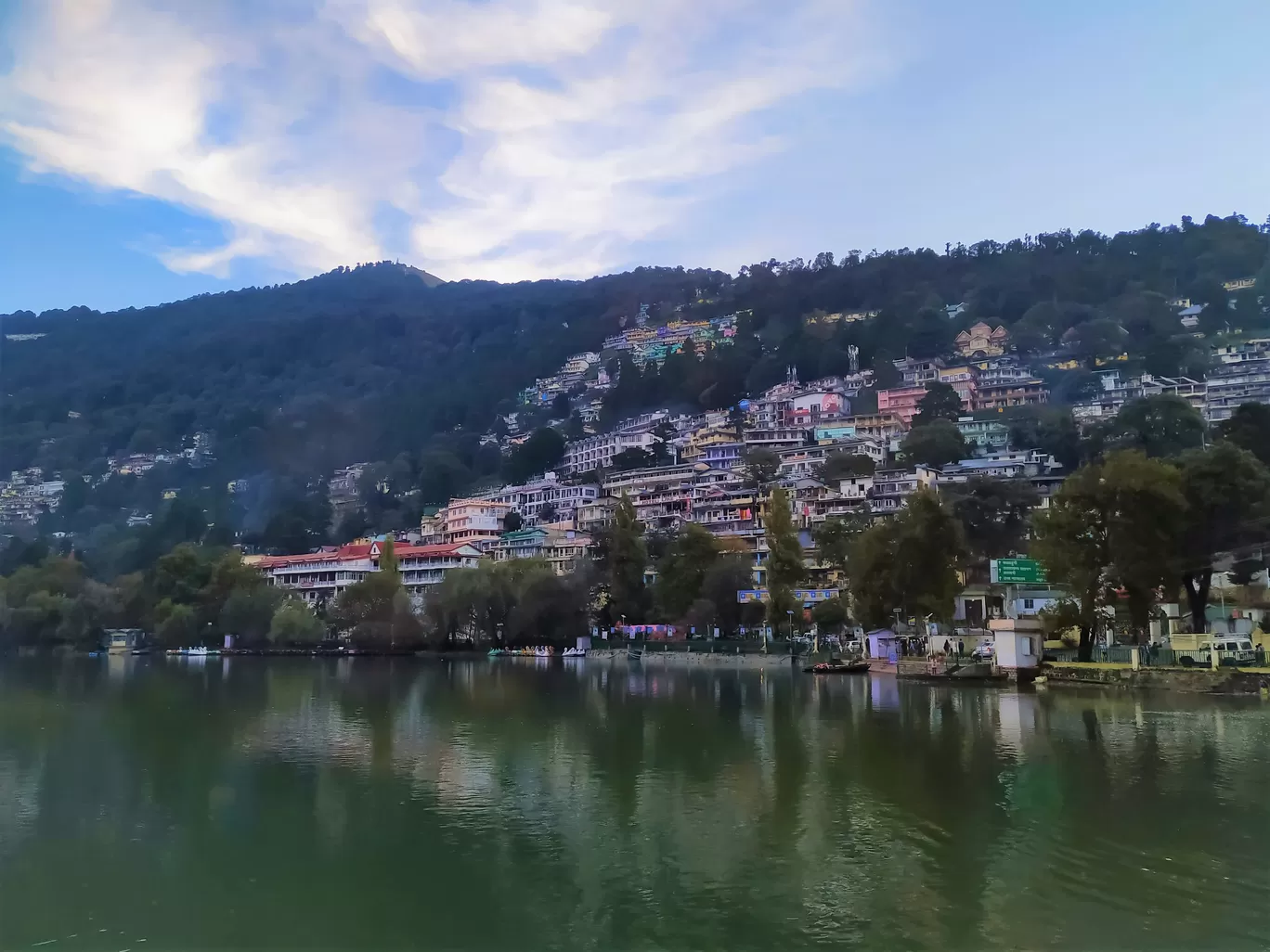 Photo of Nainital By Abhinaw Chauhan