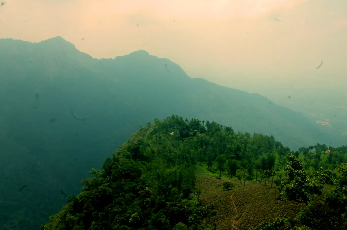 Photo of Coonoor By Soumya Khurana