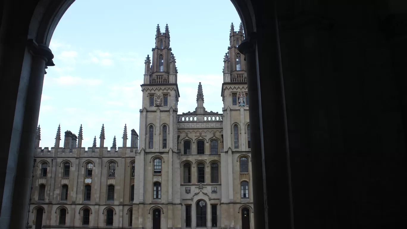 Photo of Oxford By Shambhavi Shukla