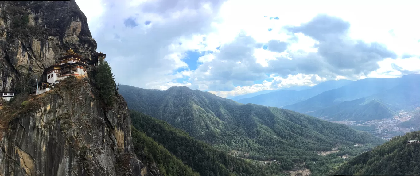 Photo of Bhutan By Lokesh Aryan