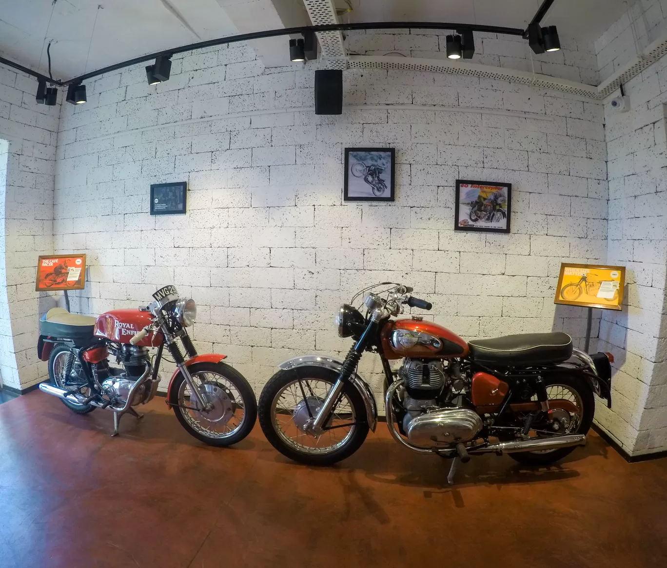 Photo of Royal Enfield Garage Cafe By Jagrut Bhatt
