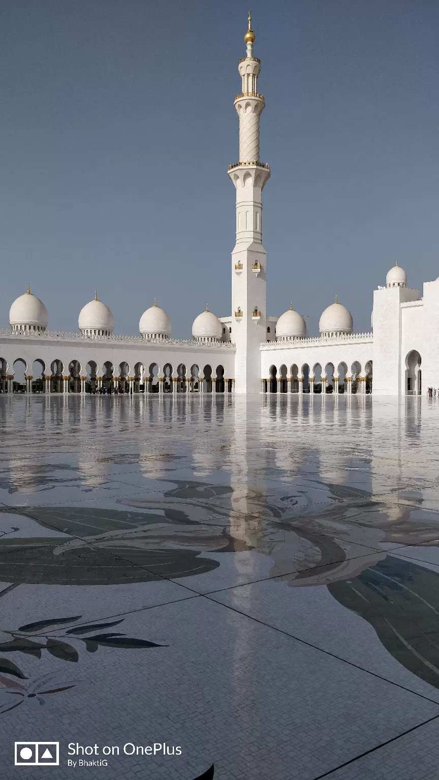 Photo of Abu Dhabi By Bhakti