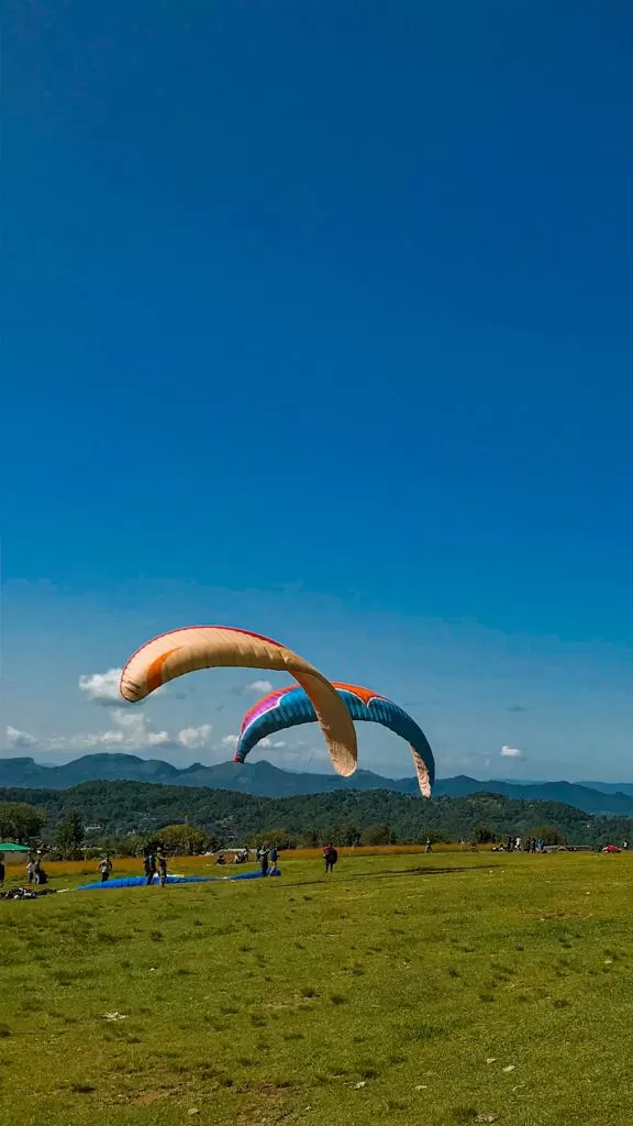 Photo of Bir Billing Paragliding By Kopal Jain