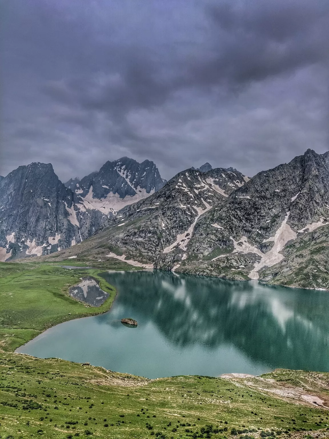 Photo of Kashmir Great Lakes Trek | Trekking In Kashmir By Raghawendra Narayan